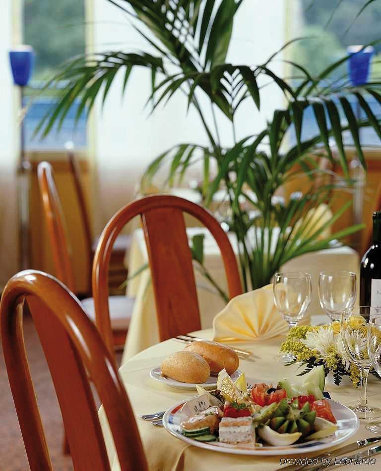 Hampton'S Hotel Namur Вепьон Ресторан фото